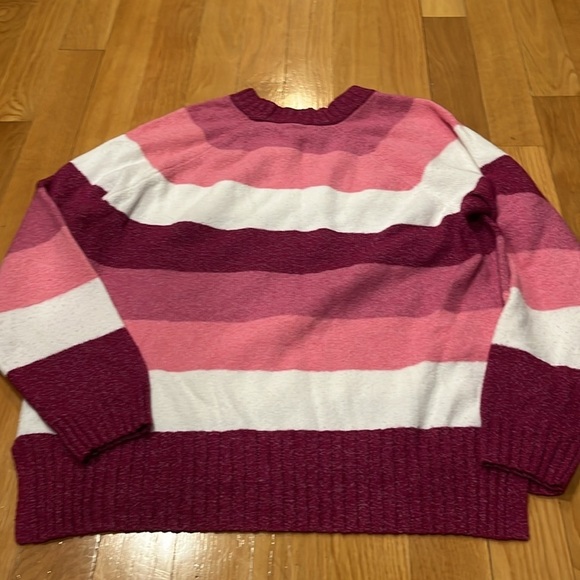 Time and tru women’s stripped crew neck sweater size XXLARGE (20). - Picture 7 of 8